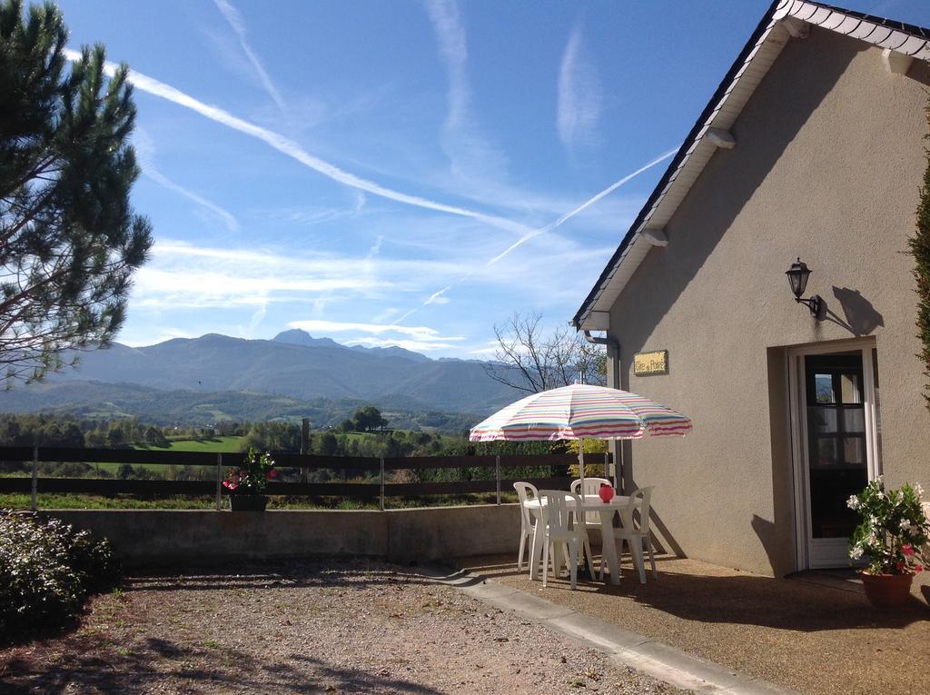Le Gite Du Poire Molere Exterior photo
